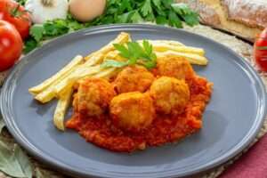 Albóndigas de pollo con salsa de tomate en Robot de Cocina Tefal